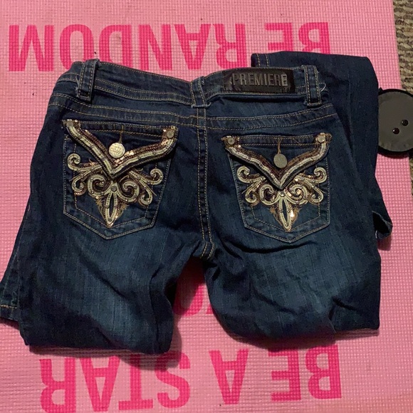 Blue jeans - Picture 2 of 2